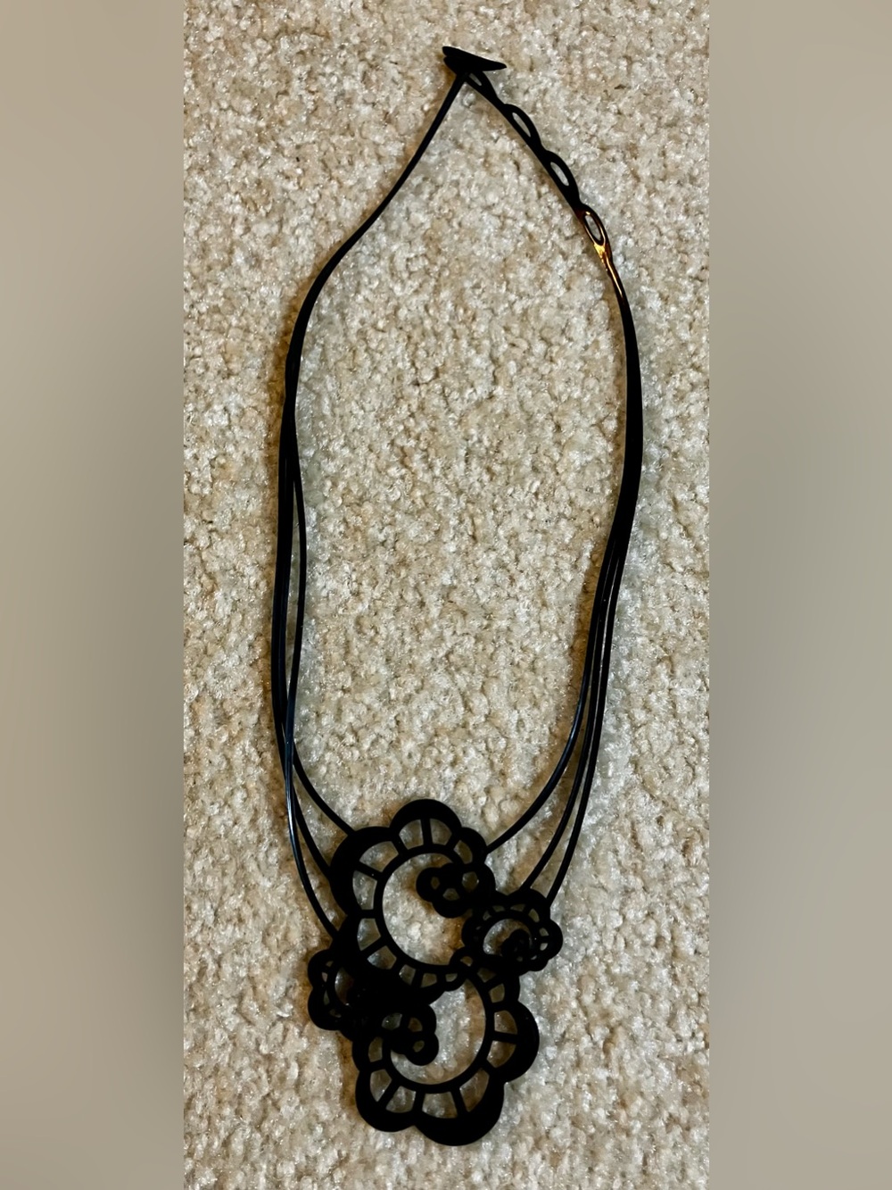 Batucada Black Japanese Flower Silicone Necklace - Picture 5 of 5